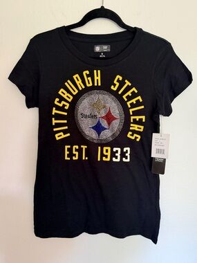 NWT Pittsburgh Steelers Women's Black Short Sleeve With Bling Tee Size Small